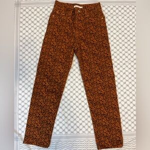 LEVI’S Size XS 26” BRAND NEWCheetah print corduroy high waist straight leg pants